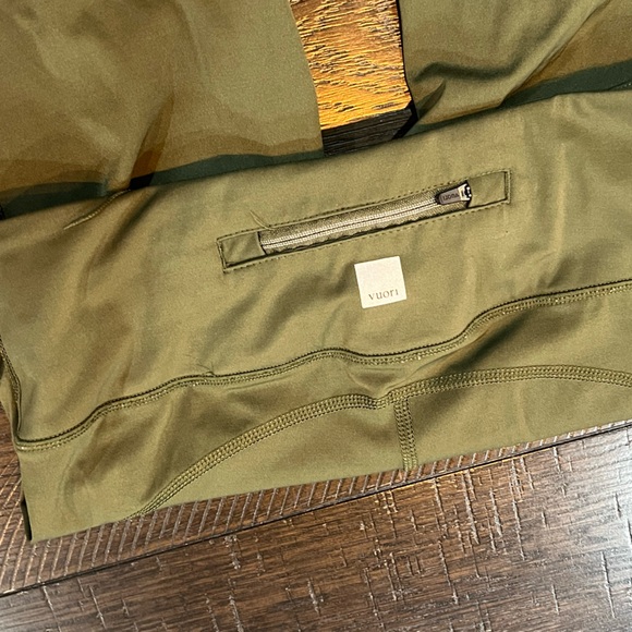 Vuori Leggings - Picture 4 of 7